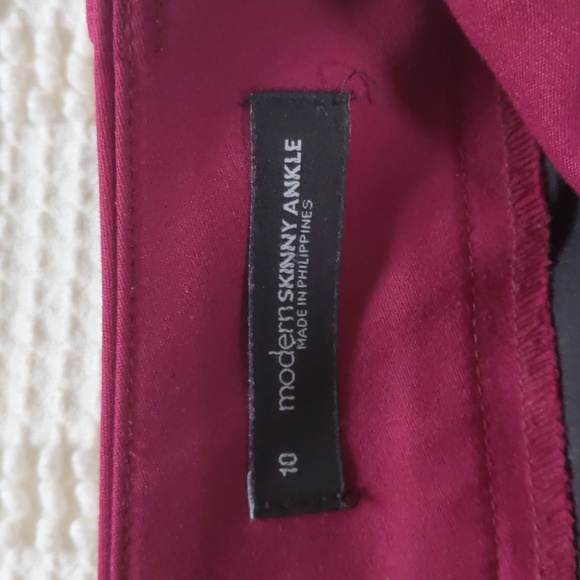 Loft Burgundy Modern Skinny Ankle pant size 10 - Picture 3 of 14